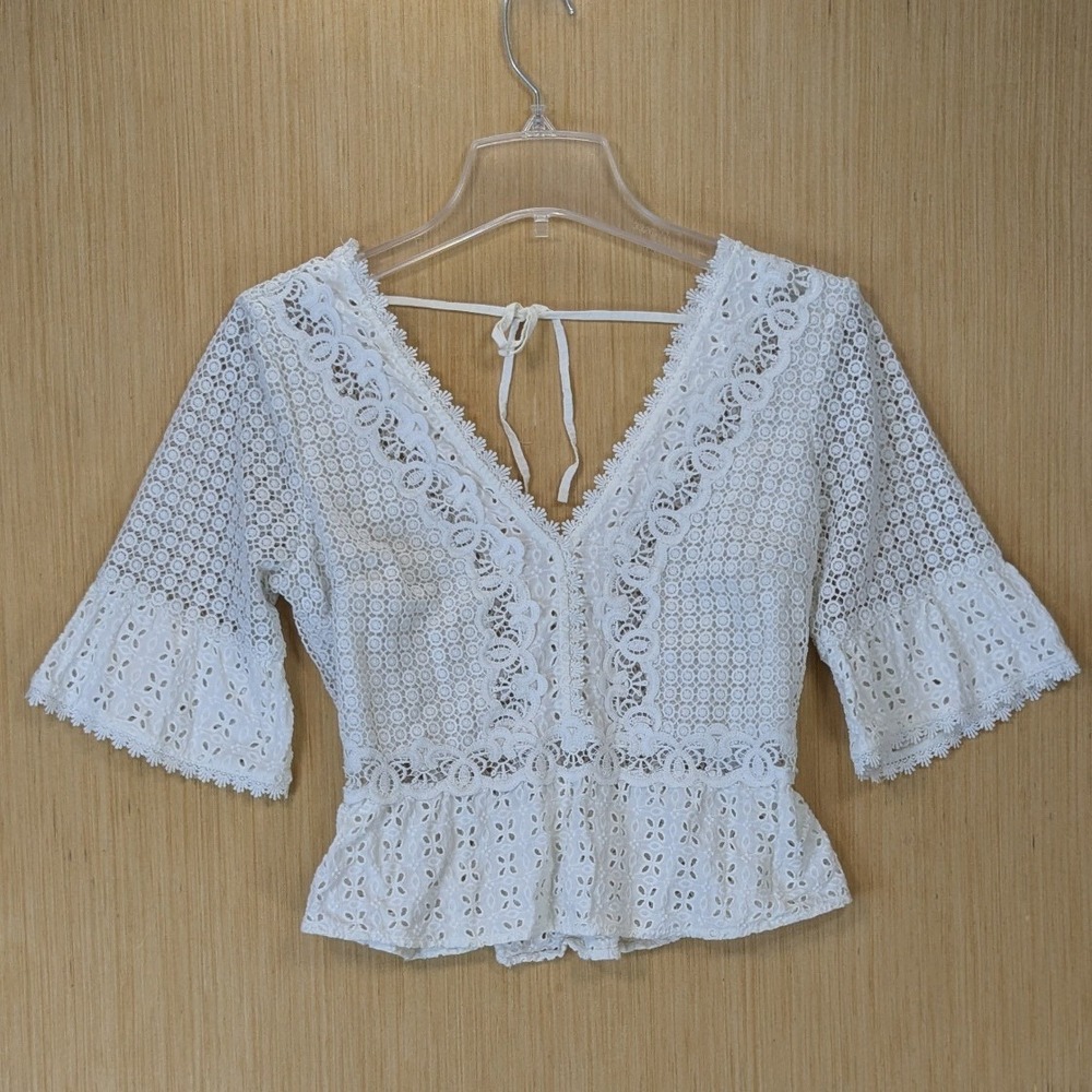 Abercrombie & Fitch Boho Cottage Eyelet Lace Peplum Top Size S White V-Neck